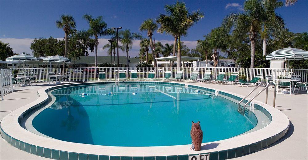 Groves Rv Resort Harlem Heights Exteriér fotografie
